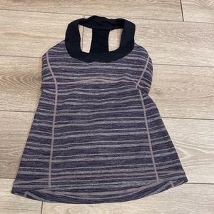 Lululemon scoop neck tank top size 6